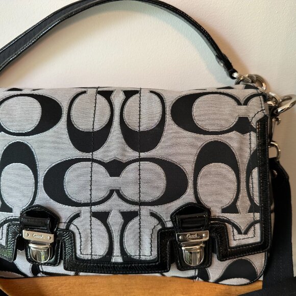 Coach Bag Purse w/ should strap - Picture 7 of 7